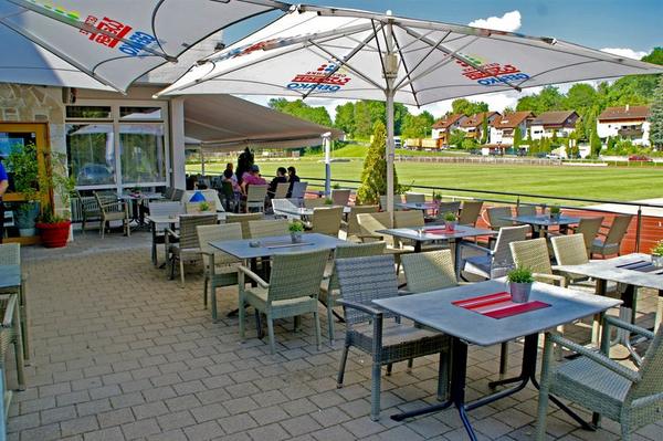 Terrasse mit Blick ins Grüne